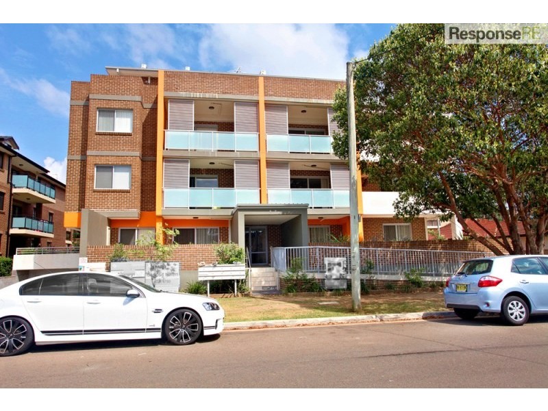 5/5-7 Dent Street, Penrith NSW 2750
