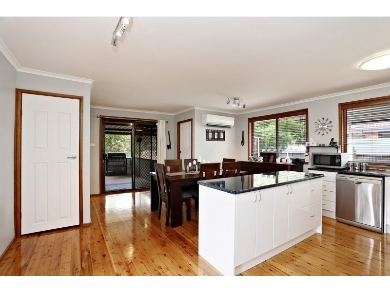 38 Dolomite Road, Cranebrook NSW 2749