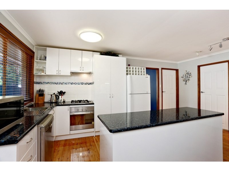 38 Dolomite Road, Cranebrook NSW 2749