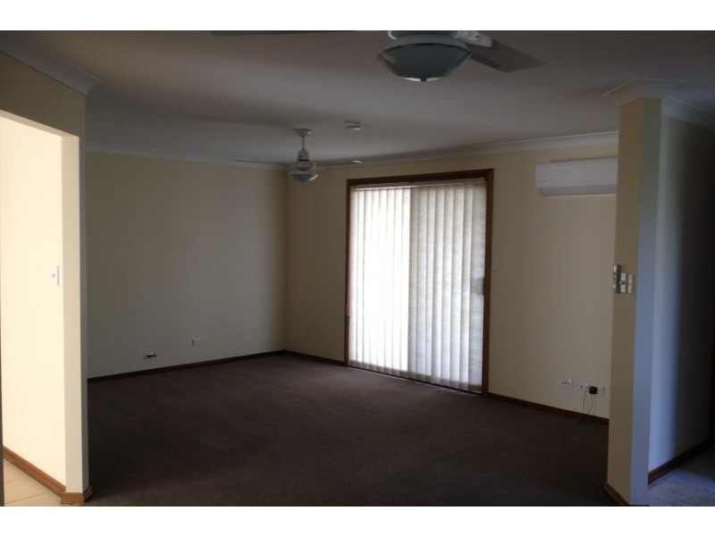 6 Allison Drive, Glenmore Park NSW 2745