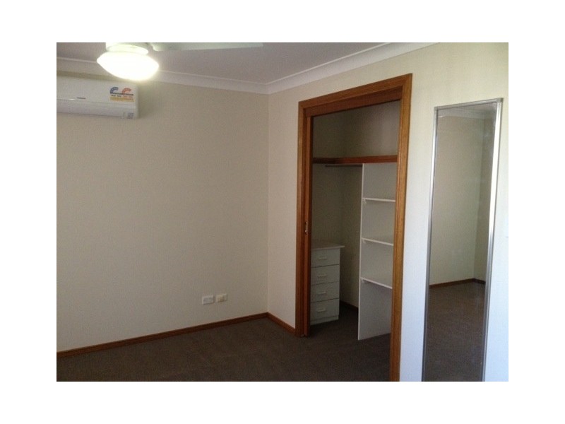 3 Yellowgum Close, Glenmore Park NSW 2745