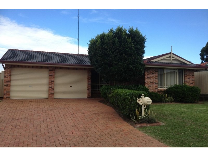 10 Yuroka Street, Glenmore Park NSW 2745