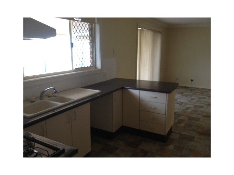 25 Ferntree Close, Glenmore Park NSW 2745