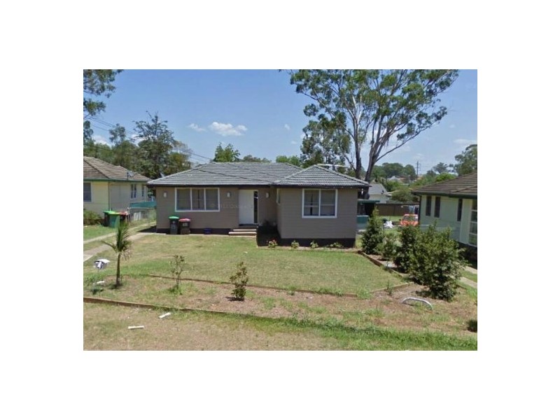 8 Milne Avenue, Kingswood NSW 2747