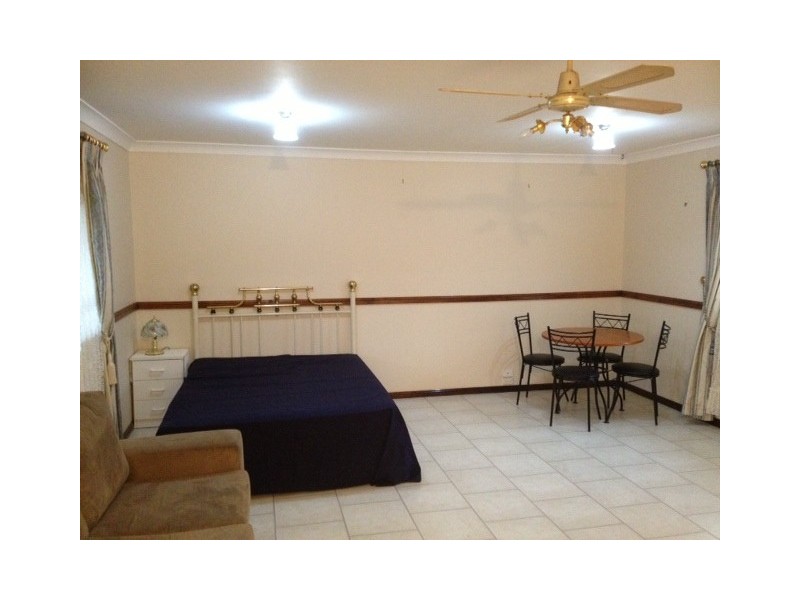 1/42 Jones Street, Kingswood NSW 2747