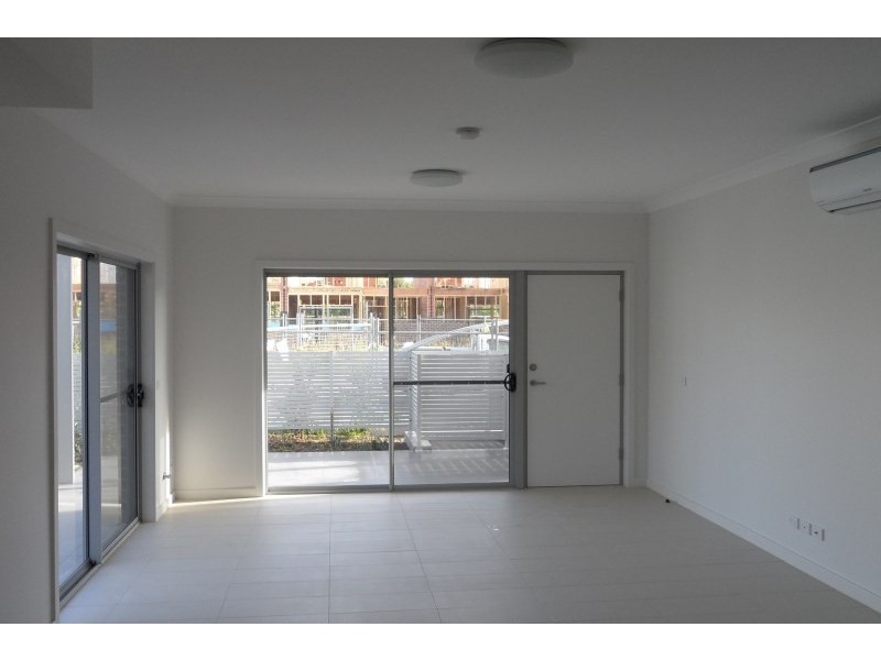 63 Lakeview Drive, Cranebrook NSW 2749