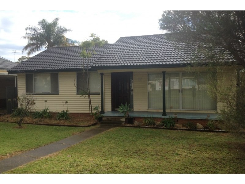 1 Oxford Street, Cambridge Park NSW 2747