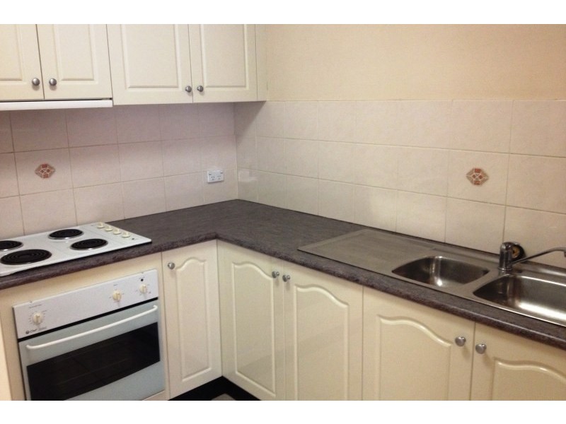 2/22-24 Dent Street, Penrith NSW 2750