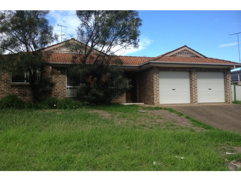 6 Allison Drive, Glenmore Park NSW 2745