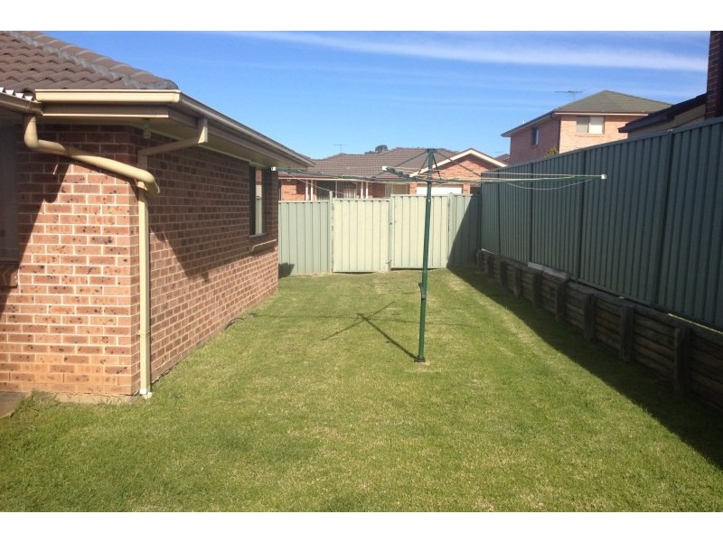 11 Coco Drive, Glenmore Park NSW 2745