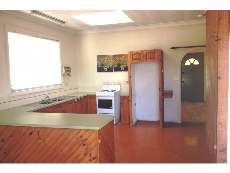 28 Marsden Road, St Marys NSW 2760