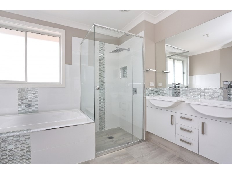 Glenmore Park NSW 2745