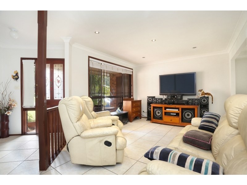 16 Begonia Court, Glenmore Park NSW 2745