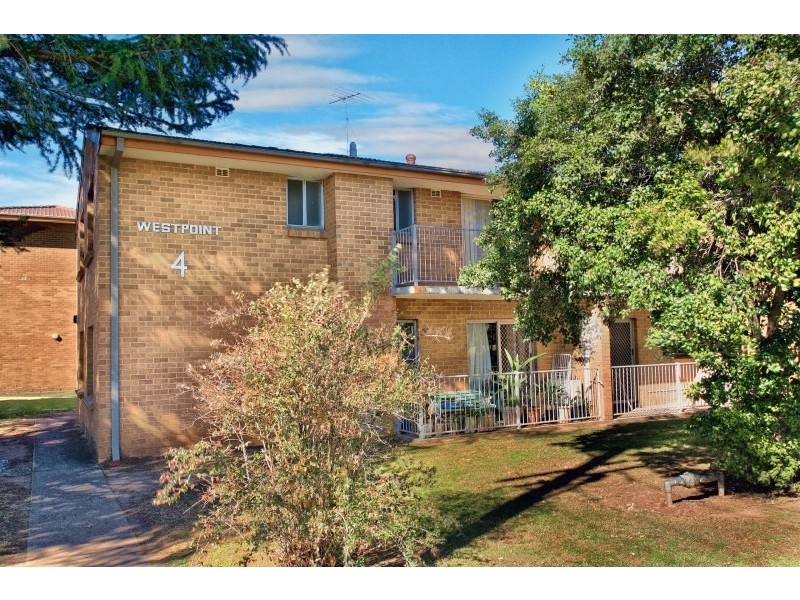 3/4 John Tipping Grove, Penrith NSW 2750