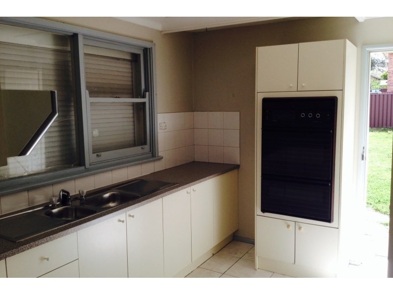 31 Santley Crescent, Kingswood NSW 2747