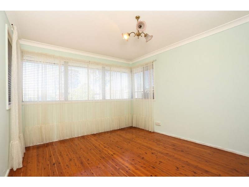 31 Pembroke Street, Cambridge Park NSW 2747