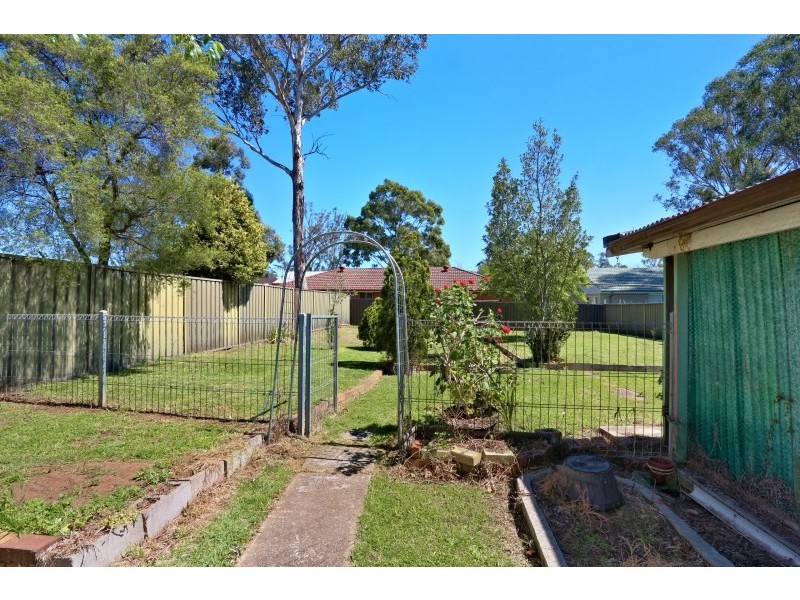 31 Pembroke Street, Cambridge Park NSW 2747