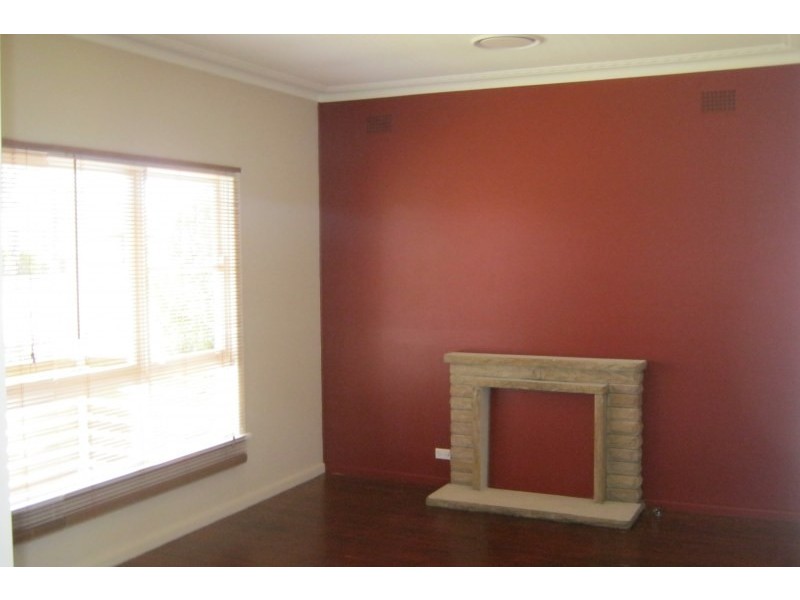 115 Victoria Street, Cambridge Park NSW 2747