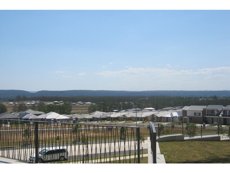 13 Bule View Terrace, Glenmore Park NSW 2745