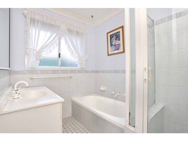 16 Athens Avenue, Hassall Grove NSW 2761
