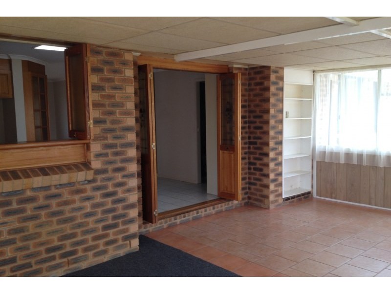 49 Jeffrey Avenue, St Clair NSW 2759