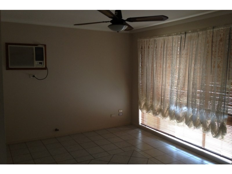 49 Jeffrey Avenue, St Clair NSW 2759