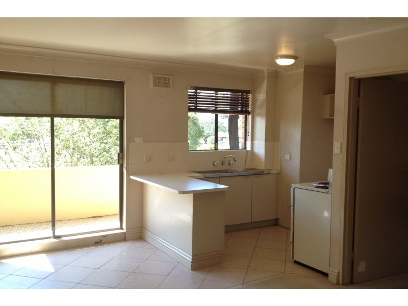 5/42 Woodriff Street, Penrith NSW 2750