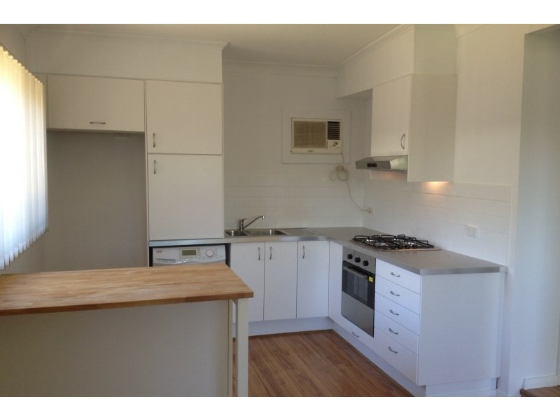 1A Oxford Street, Cambridge Park NSW 2747