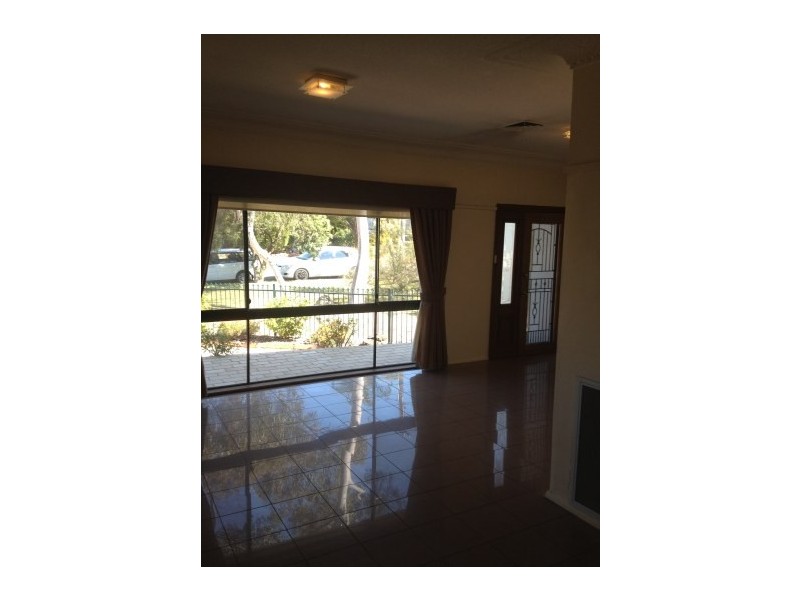 1 West Street, Kingswood NSW 2747