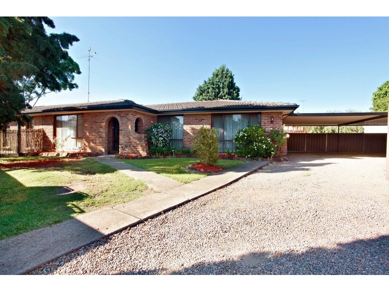 18 Pindari Drive, South Penrith NSW 2750