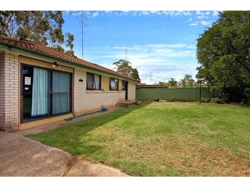 7 Jason Avenue, South Penrith NSW 2750