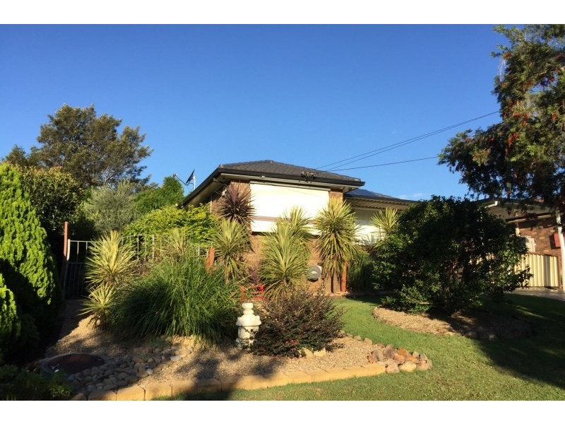 10 Hughes Avenue, Penrith NSW 2750