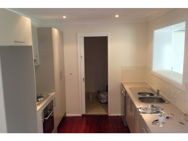 3 Barker Street, Cambridge Park NSW 2747