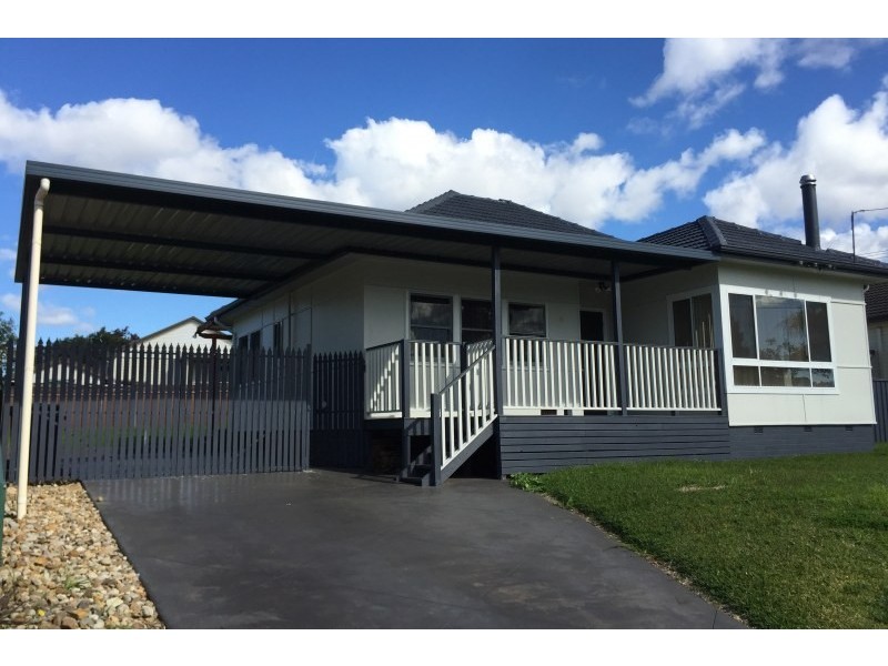 24 Edmondsen Crescent, St Marys NSW 2760