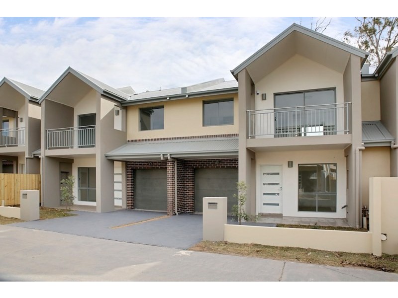 27 Firetail Circuit, Cranebrook NSW 2749