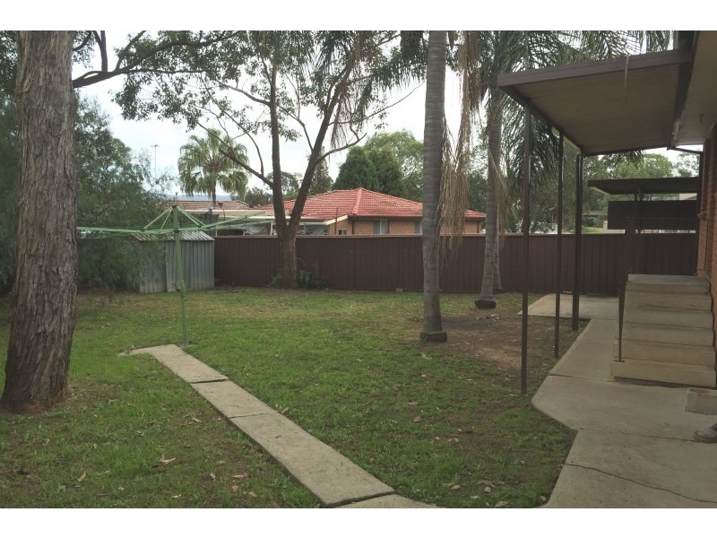 3 Grange Crescent, Cambridge Gardens NSW 2747