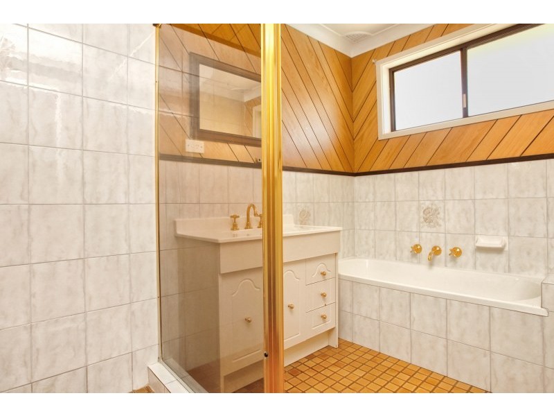 2 Enfield Street, Jamisontown NSW 2750