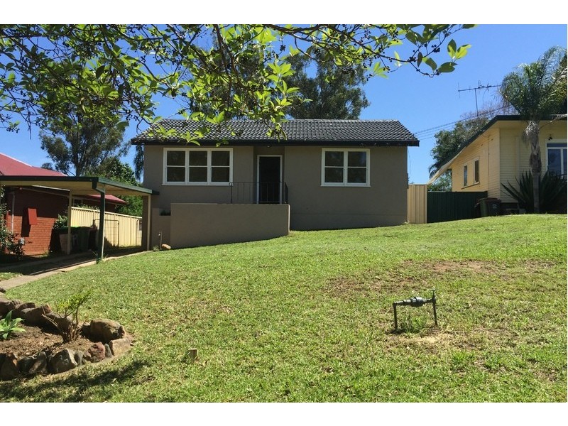 128 Kareela Avenue, Penrith NSW 2750