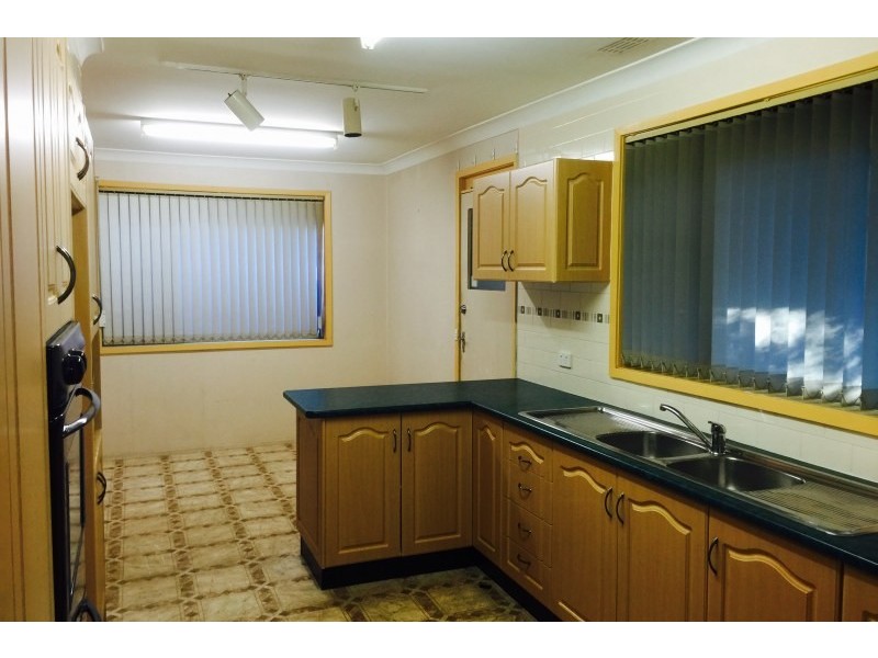 14 Caloola Avenue, Penrith NSW 2750