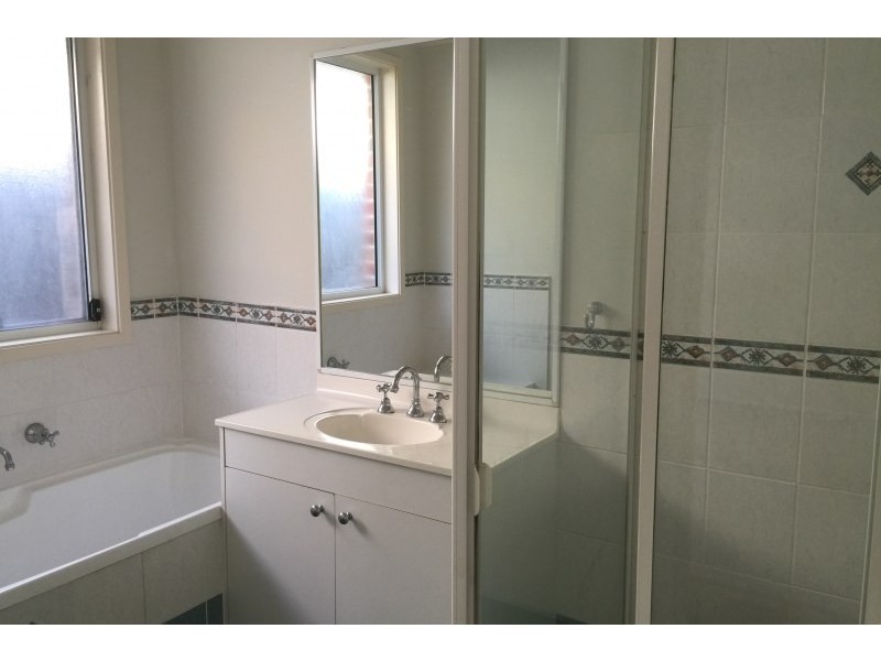 22 Wolara Avenue, Glenmore Park NSW 2745