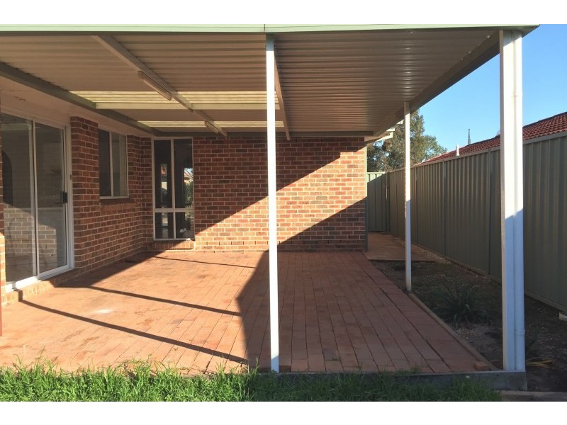 22 Wolara Avenue, Glenmore Park NSW 2745