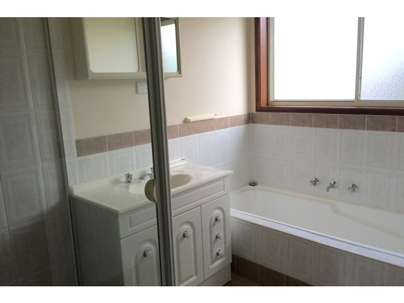 1/82 Landsdowne Road, Orchard Hills NSW 2748