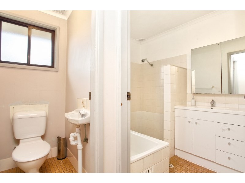 4 Scenic Circuit, Cranebrook NSW 2749