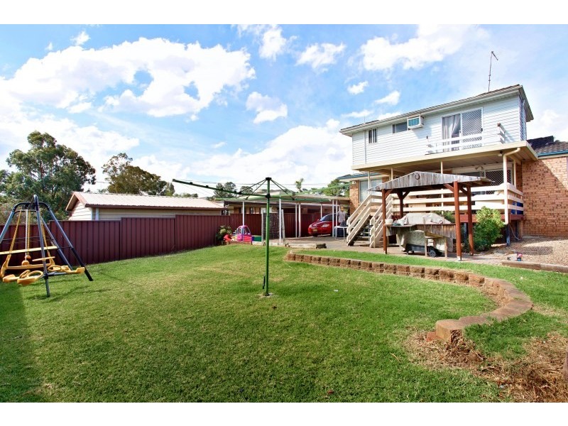 16 Ravenglass Place, Cranebrook NSW 2749