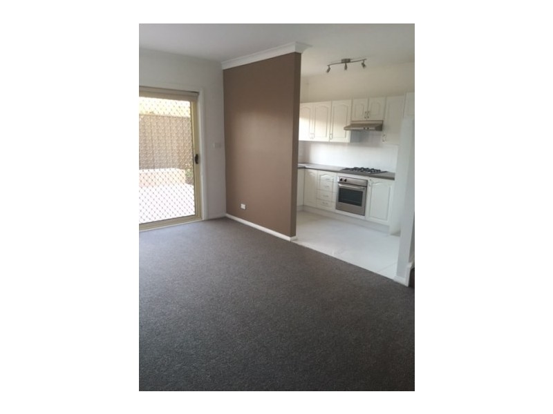 4/7 Bringelly Road, Kingswood NSW 2747