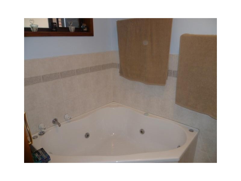 38 Clyburn Avenue, Jamisontown NSW 2750