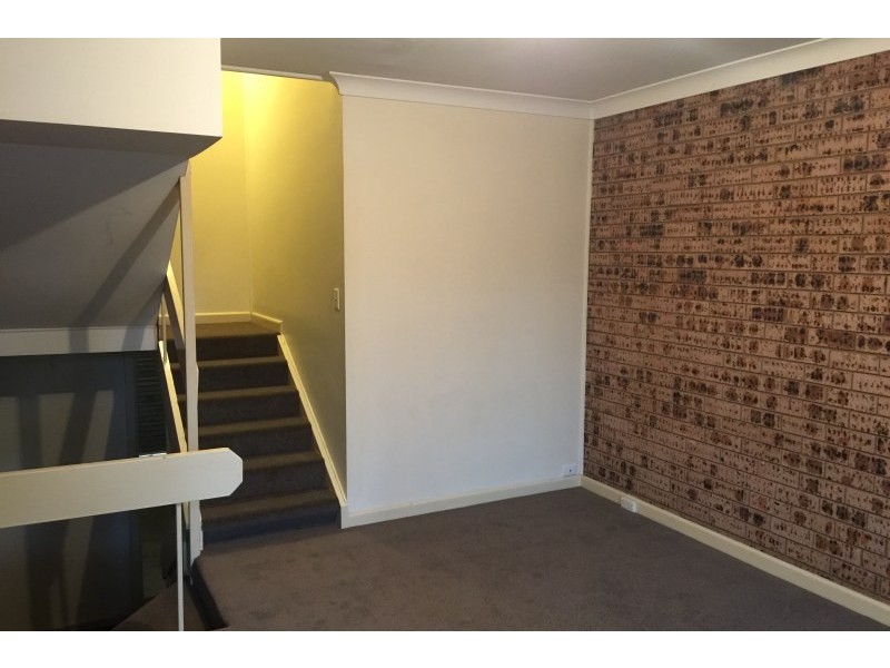 1/330 Jamison Road, Penrith NSW 2750