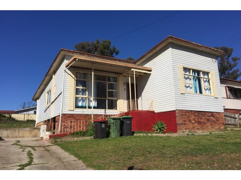 8 Norfolk Road, Cambridge Park NSW 2747