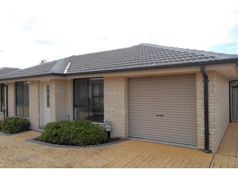 8/70-72 Albert Street, Werrington NSW 2747