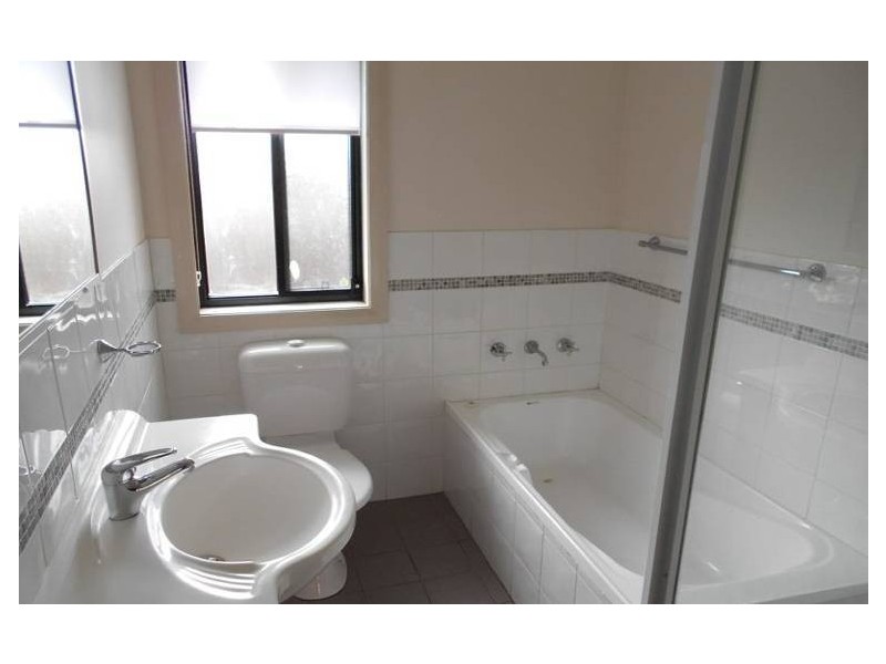 8/70-72 Albert Street, Werrington NSW 2747